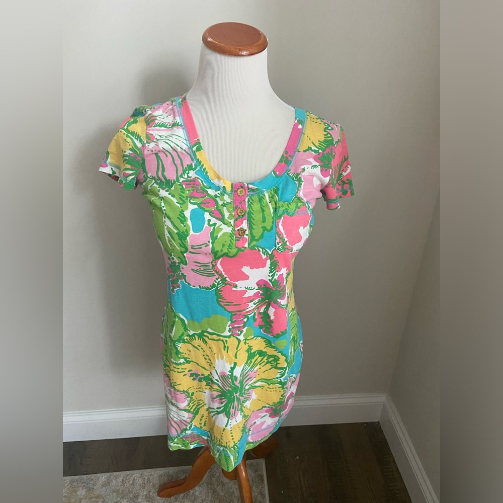 Lilly Pulitzer t shirt dress